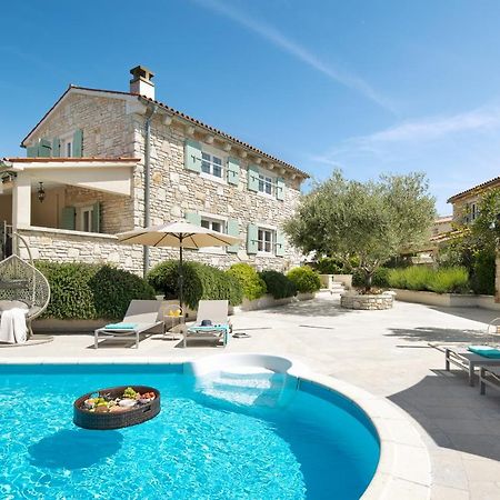 Residence Pietre D'Istria - With Private Service Burići Zewnętrze zdjęcie