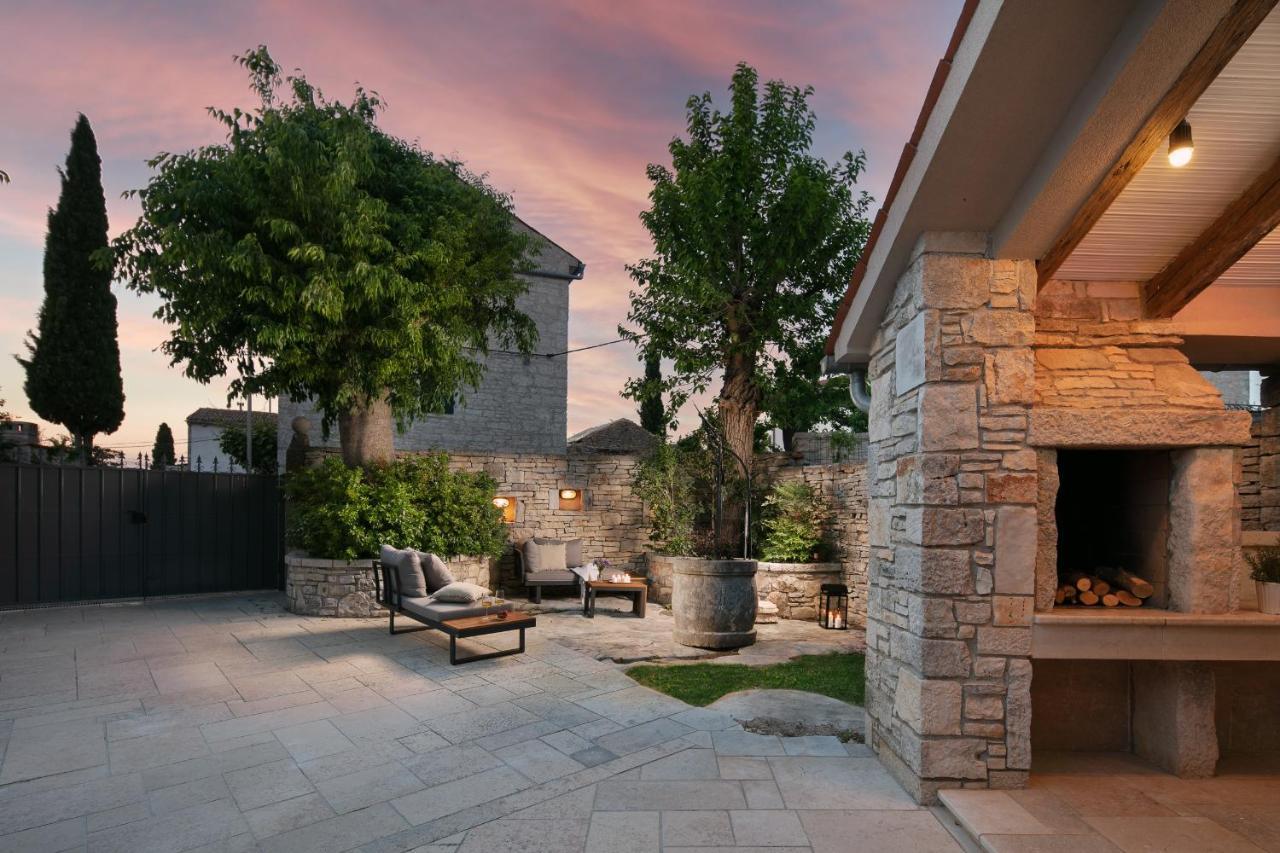 Residence Pietre D'Istria - With Private Service Burići Zewnętrze zdjęcie