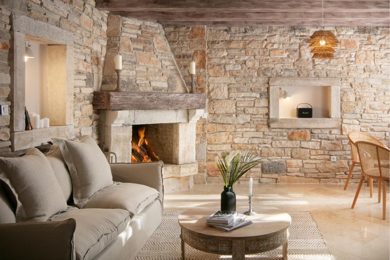 Residence Pietre D'Istria - With Private Service Burići Zewnętrze zdjęcie