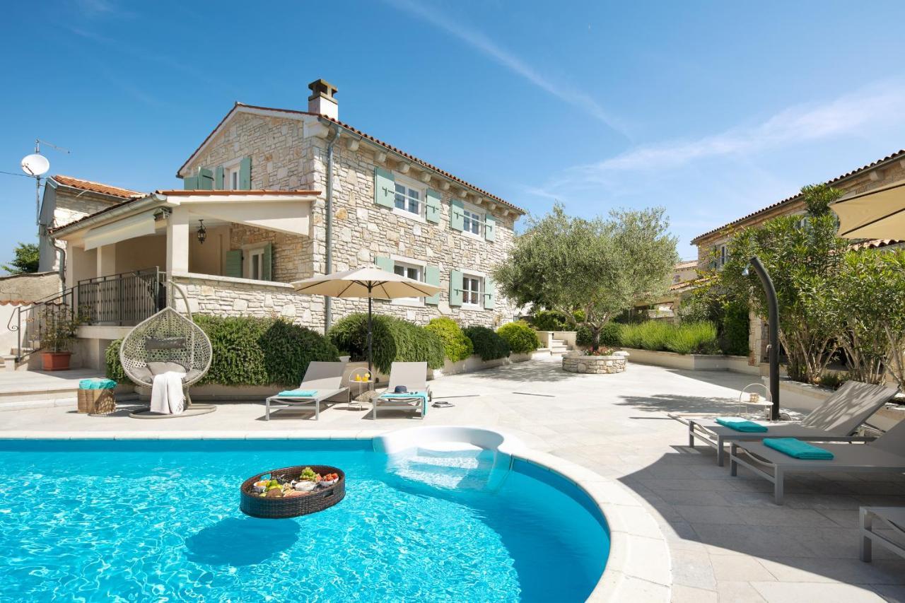 Residence Pietre D'Istria - With Private Service Burići Zewnętrze zdjęcie