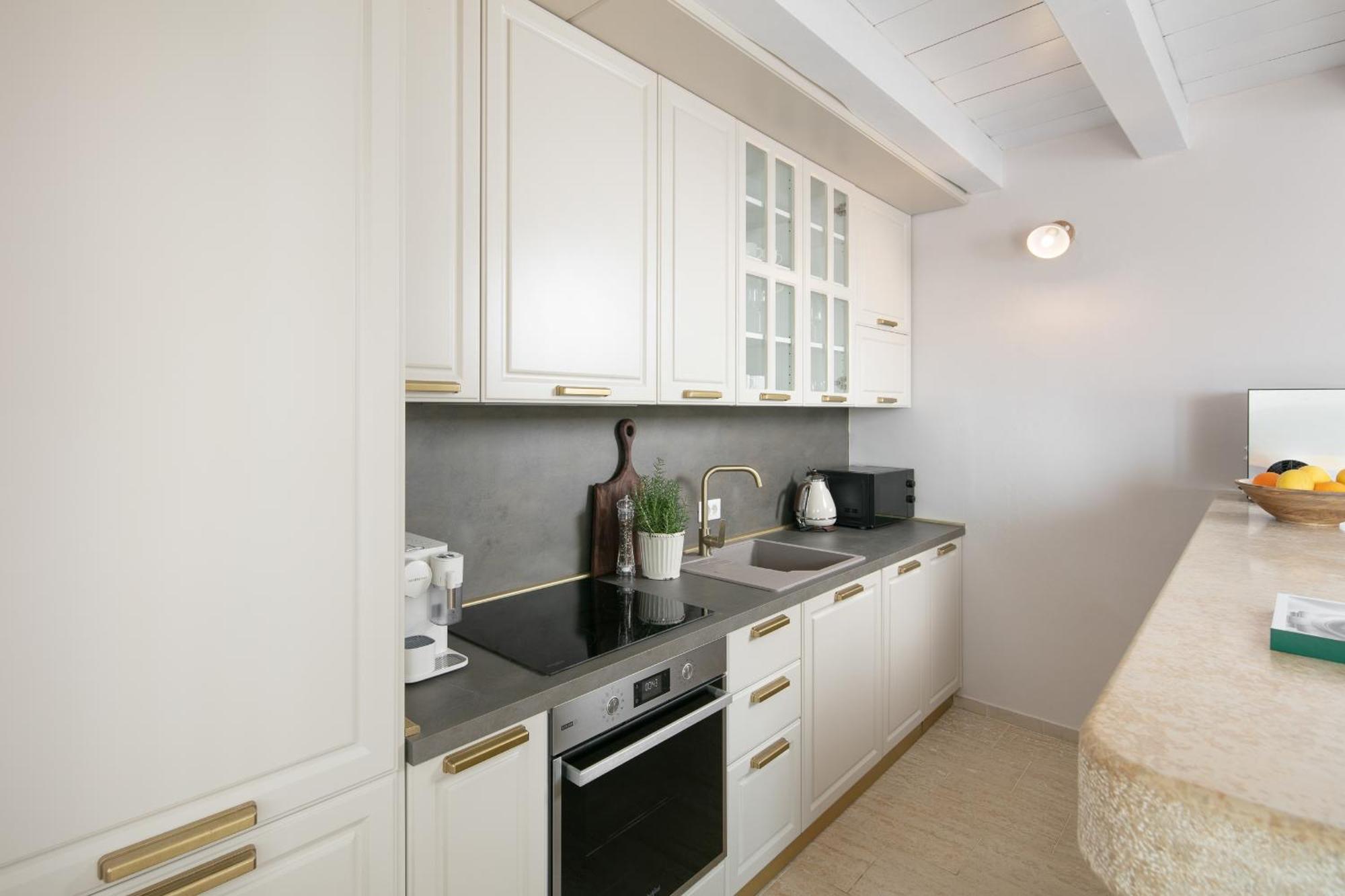 Residence Pietre D'Istria - With Private Service Burići Zewnętrze zdjęcie